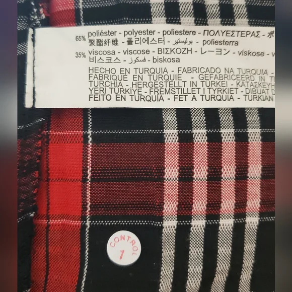 Zara Plaid A-Line Skirt Sz Medium in Red and Black Holiday Flowy - Picture 5 of 5